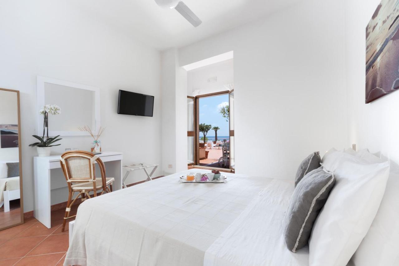 Il Cefalo Hotel & Restaurant Castellabate Luaran gambar